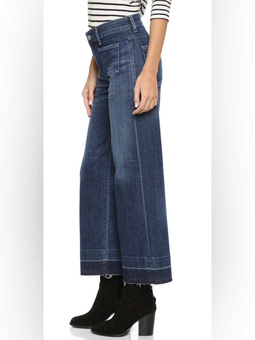 Agolde Wide Leg Flare Jeans in Medium Blue Wash - Picture 2 of 6